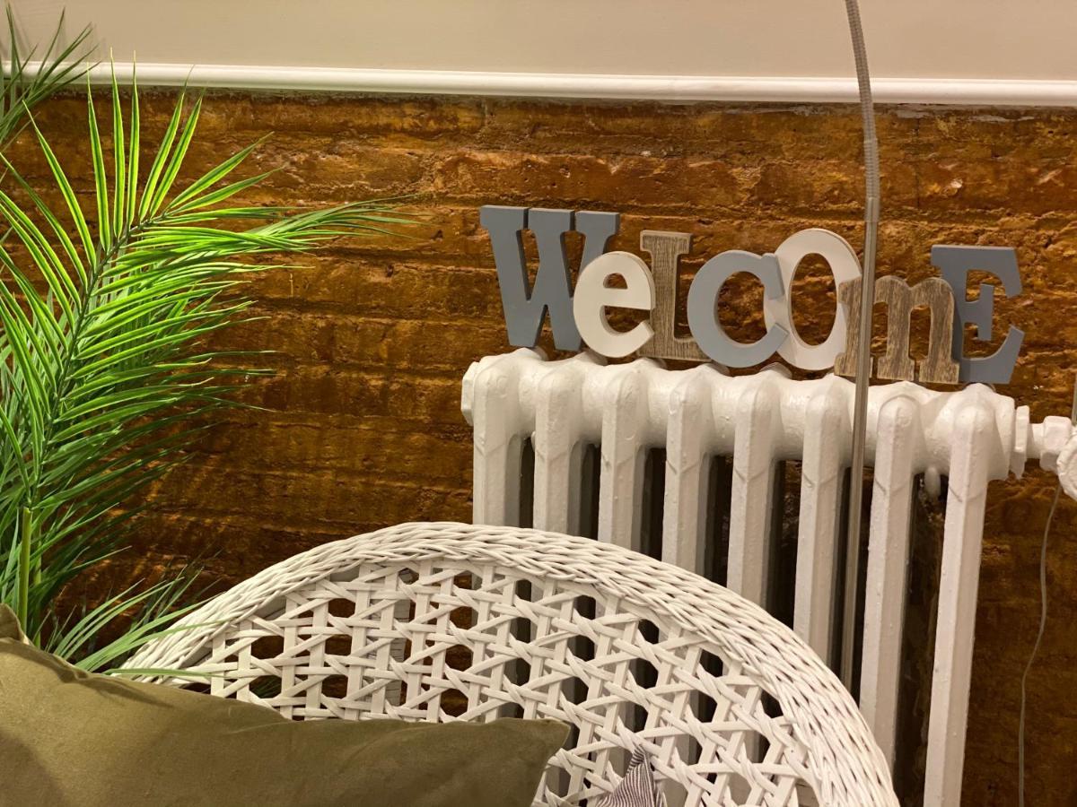 Hostal Orleans Barcelona Exteriör bild