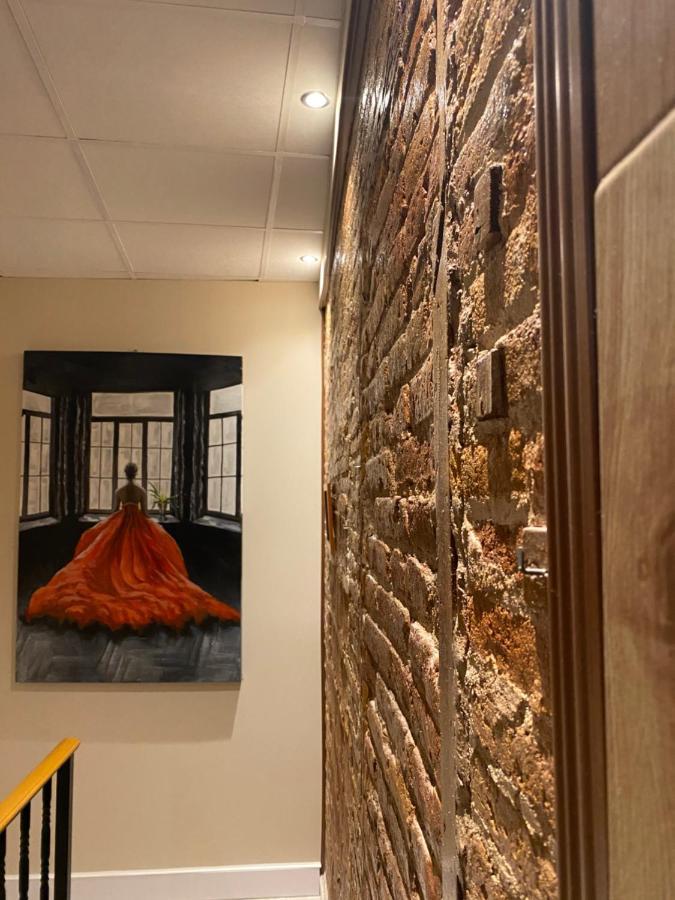 Hostal Orleans Barcelona Exteriör bild