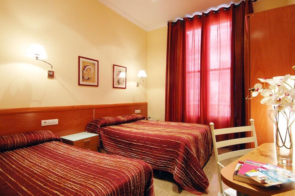 Hostal Orleans Barcelona Exteriör bild