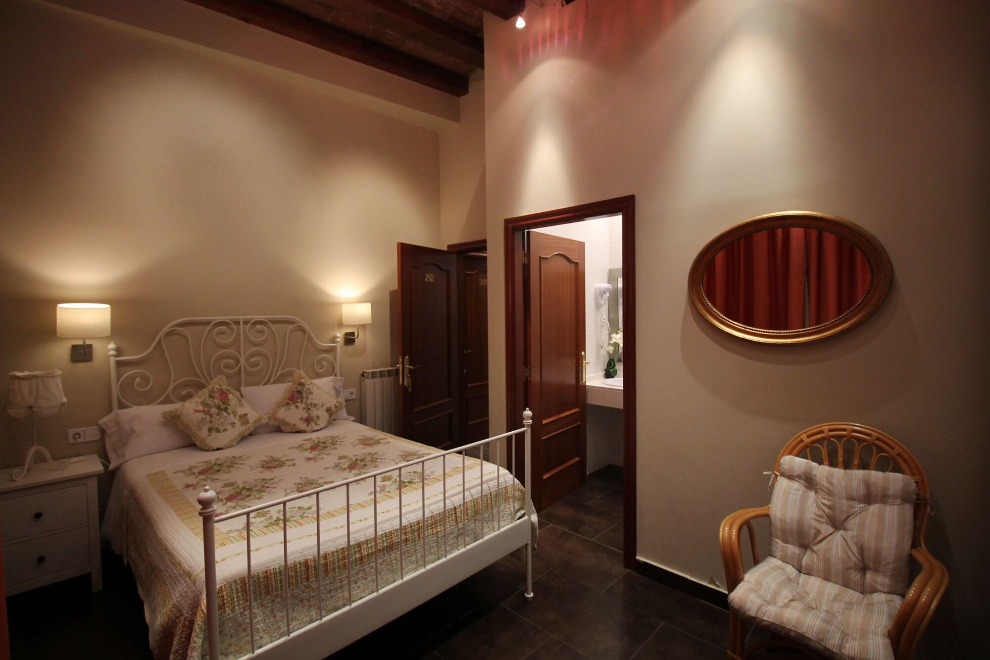 Hostal Orleans Barcelona Exteriör bild